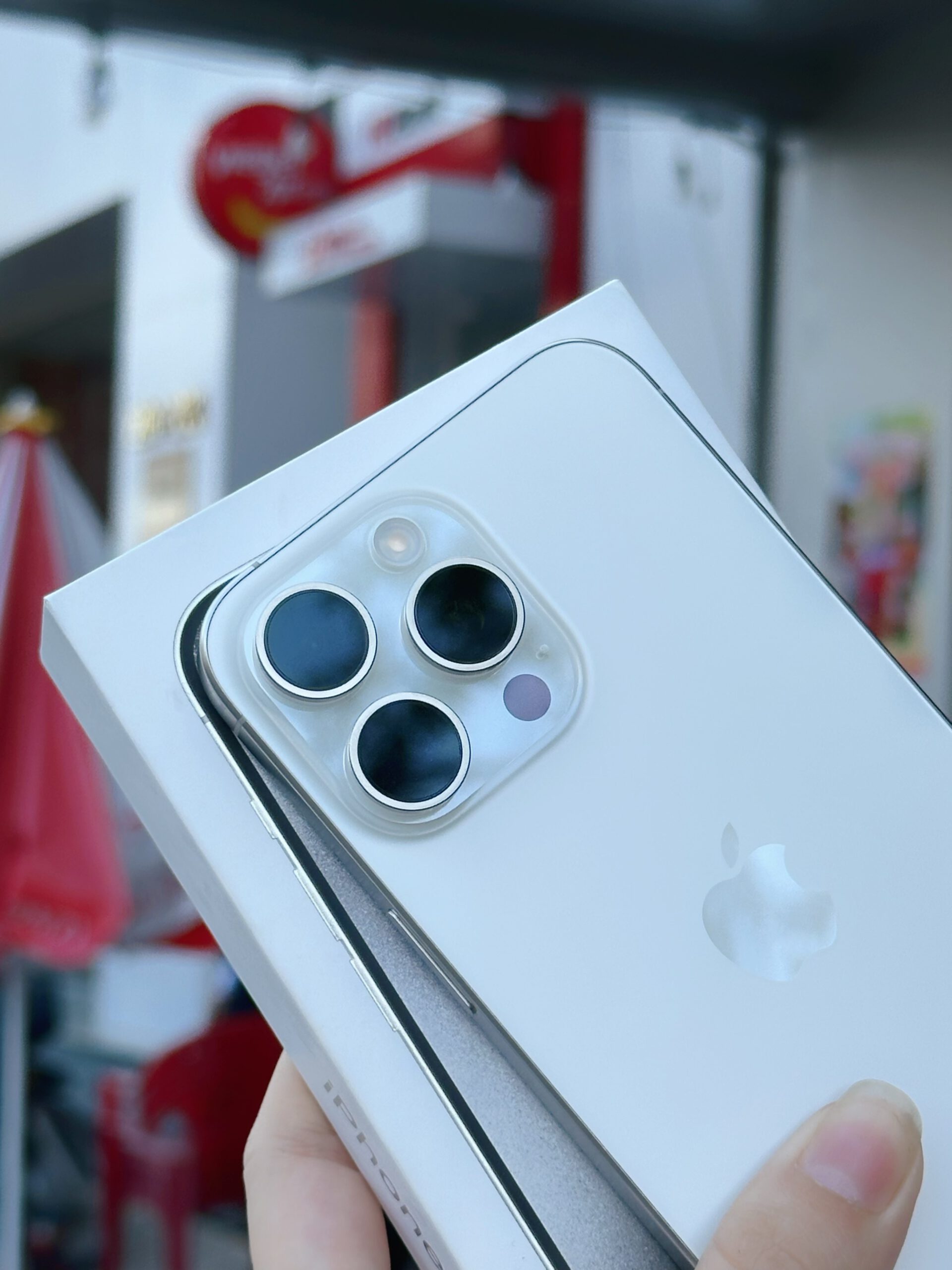 極美】iPhone15pro max 256GB ホワイト Amazon.com: Apple iPhone 15